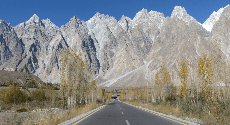 Trip to Hunza Valley - sight seeing passu cones